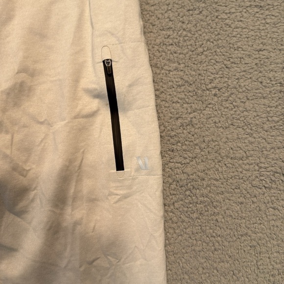 VUORI Men's Beige Jogger PantsSunday Performance Jogger 28" Vapor Heather SizeL - Picture 5 of 8